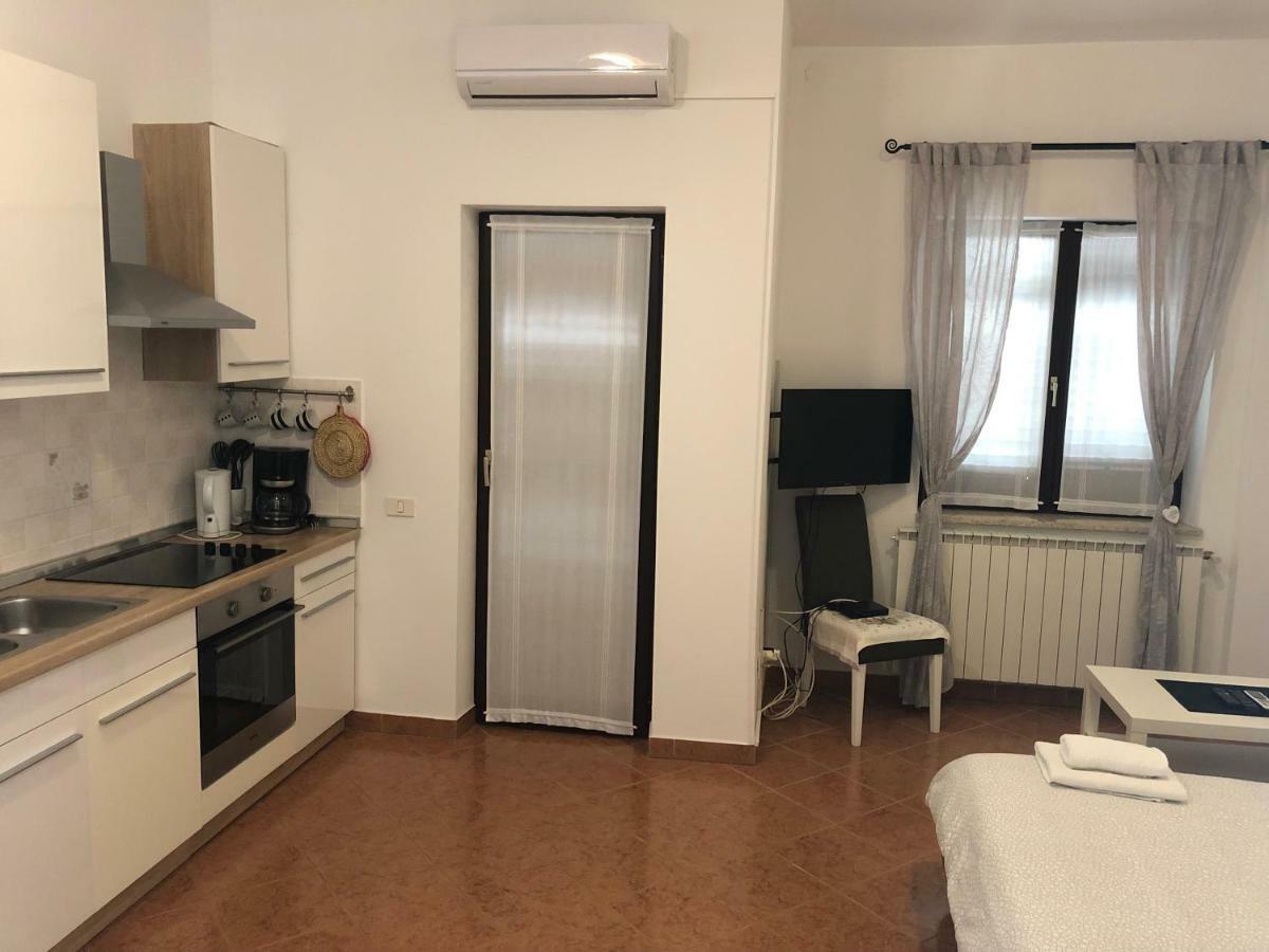 Apartment Vesna Veleniki Екстериор снимка