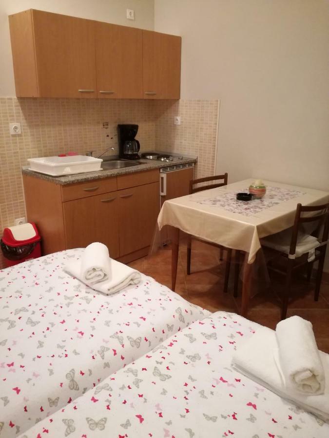 Apartment Vesna Veleniki Екстериор снимка