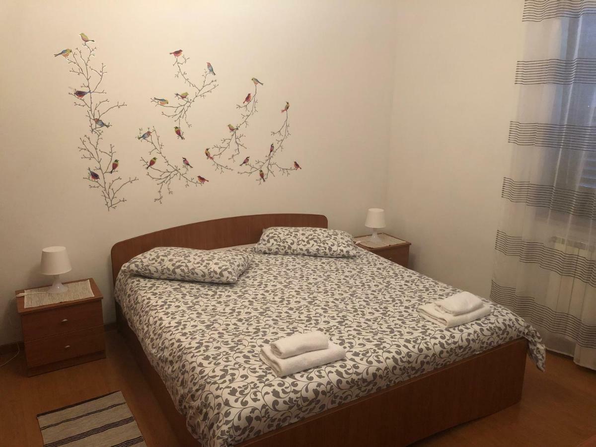 Apartment Vesna Veleniki Екстериор снимка